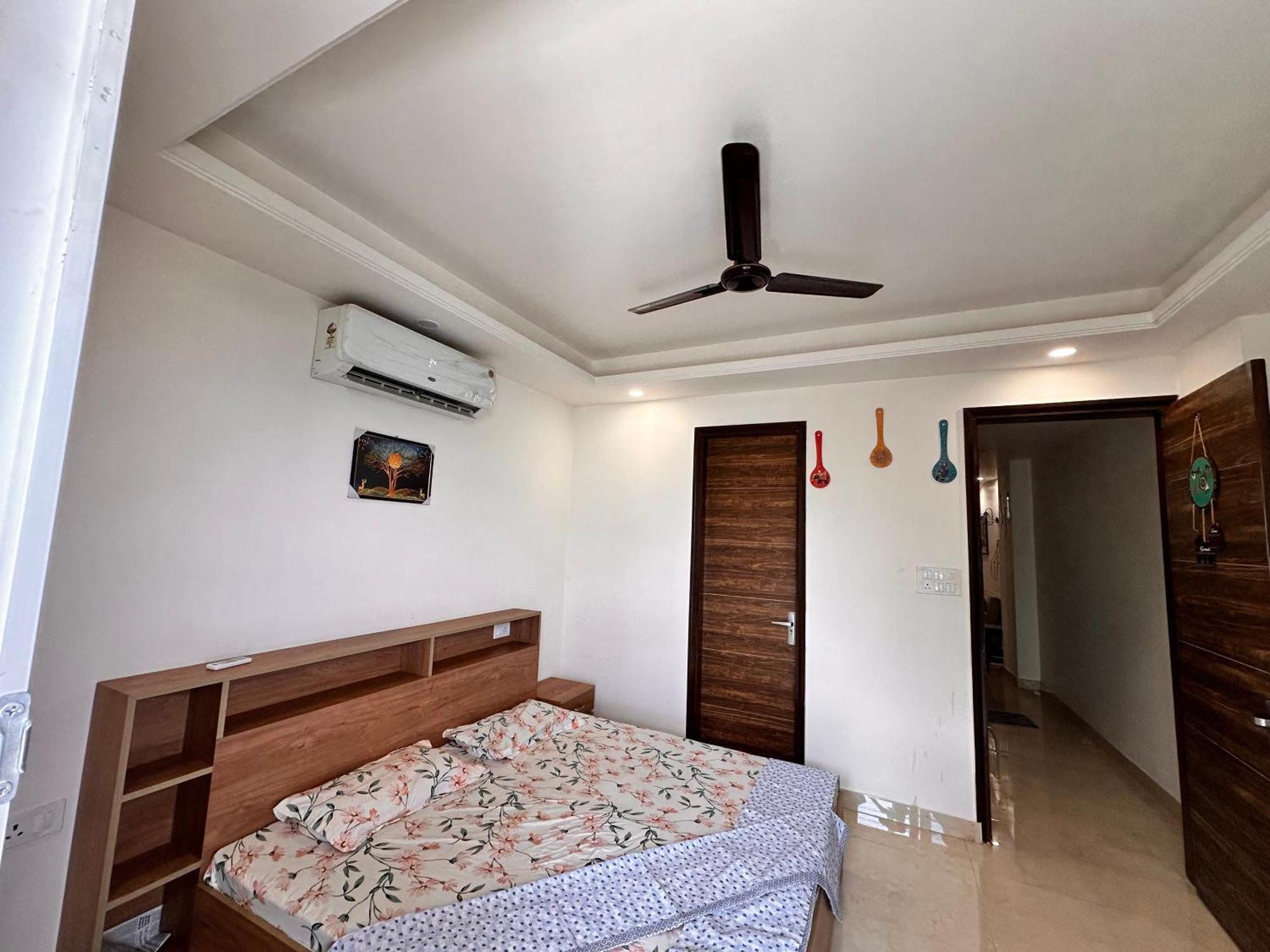 Yoga Retreat At The Ganges In Rishikesh Villa Buitenkant foto